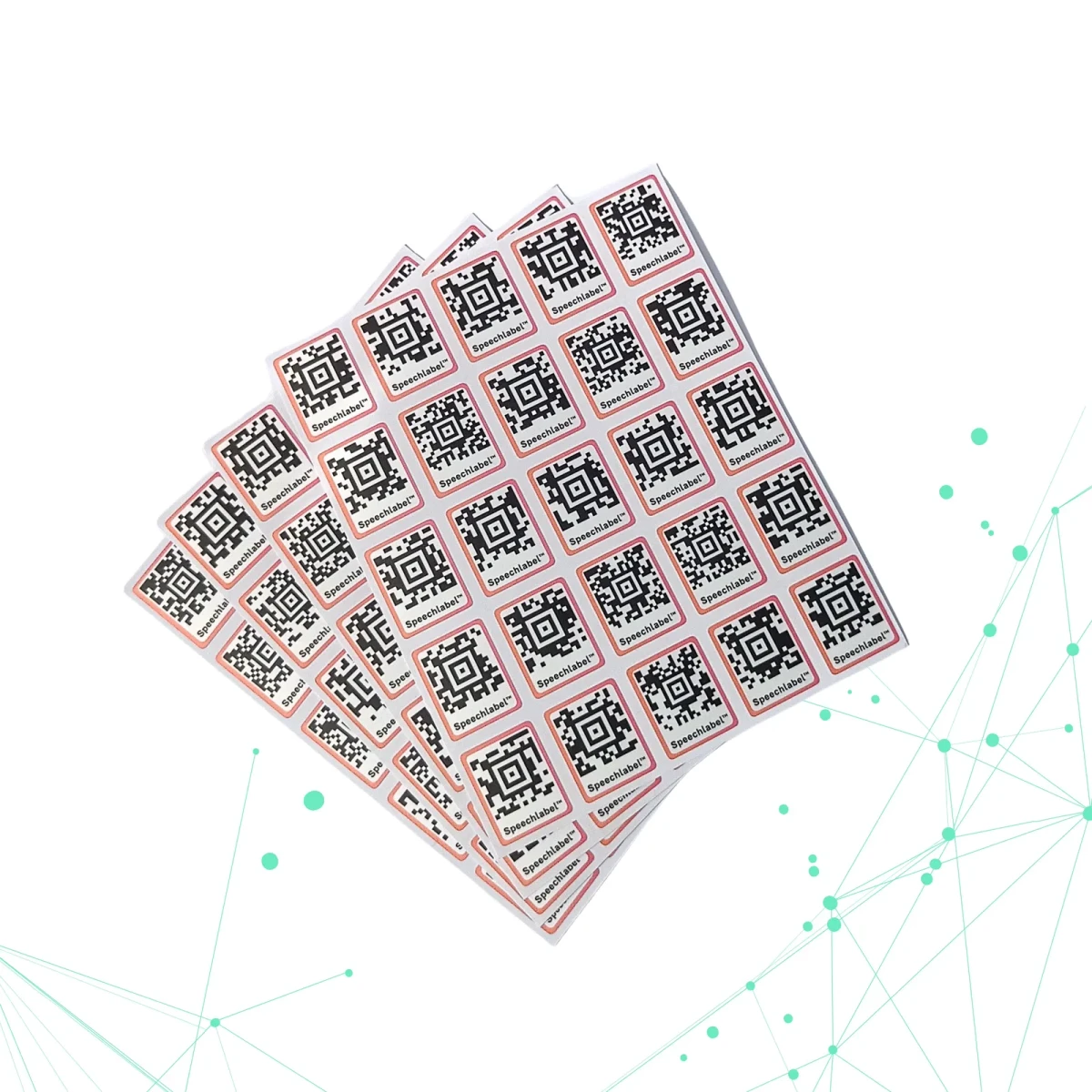 عدة أوراق من ملصقات رموز QR الرقيقة من Speechlabel مروحية الشكل، كل ورقة تحتوي على شبكة من العديد من ملصقات QR الصغيرة.