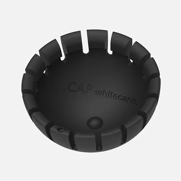 Die CAP-Transportkappe: eine kleine schwarze geformte Kappe, die über die GEO-Rollspitze geschoben wird.